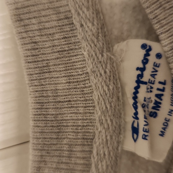 Vintage MIT Massachusetts Institute of Technology Champion Sweatshirt Size S - Picture 2 of 8